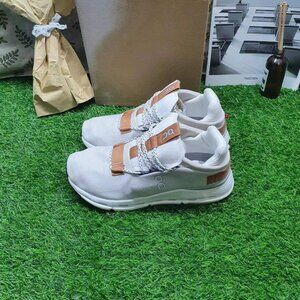 ON Running Cloudnova Women Shoes White Pearl